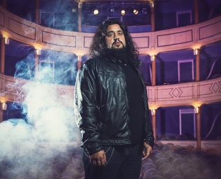 Félix Gacho sesión de fotos disco Tierra por Nat Enemede