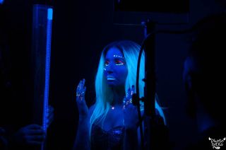 Marina Sweet cantante de Xeria en el rodaje del videoclip Tienes Miedo