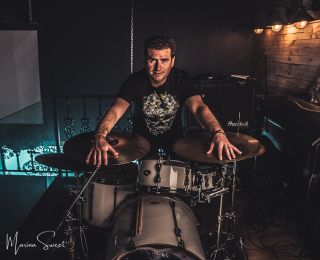 César Manjarrés de Xeria metal melódico en español