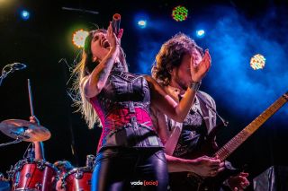 Marina Sweet cantante de Xeria en el MoreRock en Valladolid